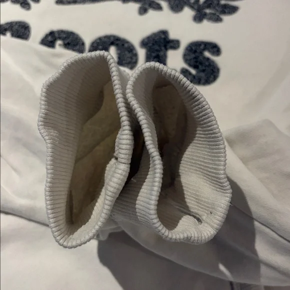 Roots White/Cream Hoodie with Graphic - size S - Picture 7 of 16